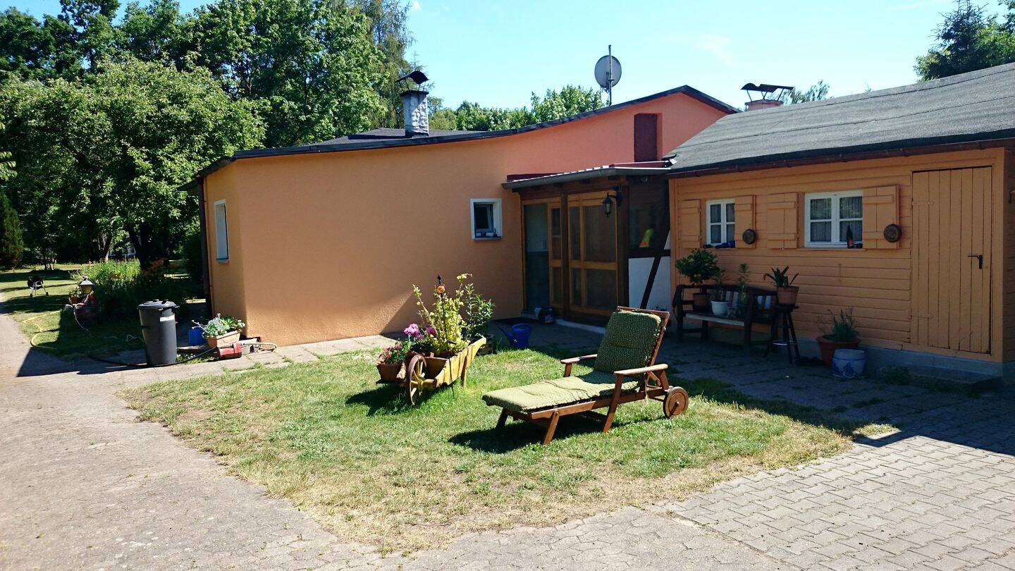 image-66949568