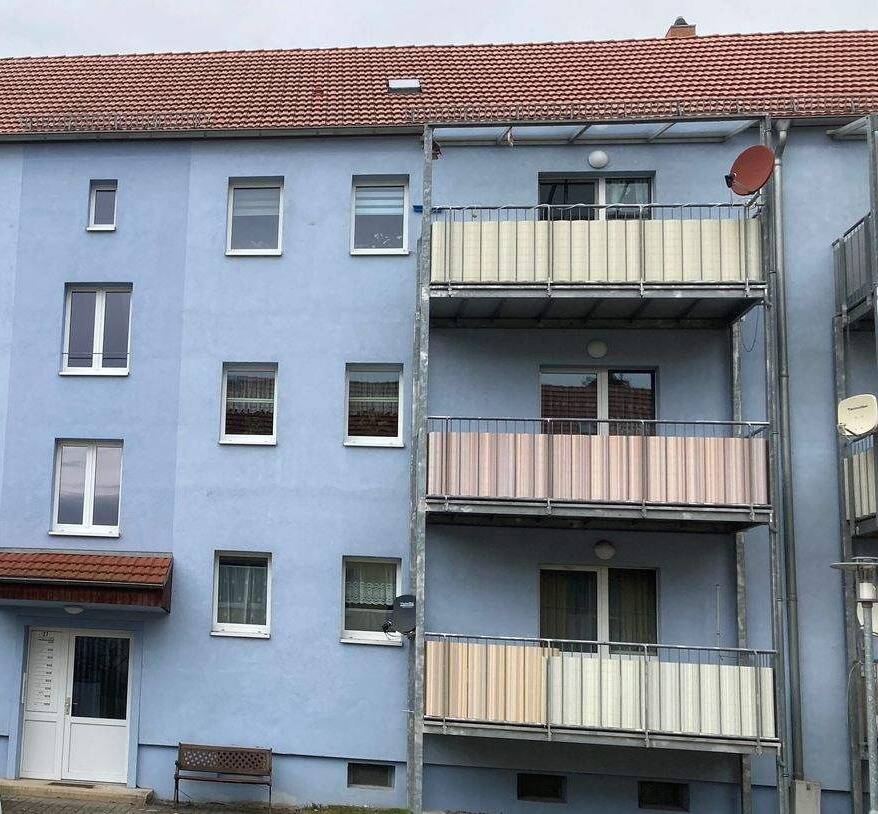 image-66985251