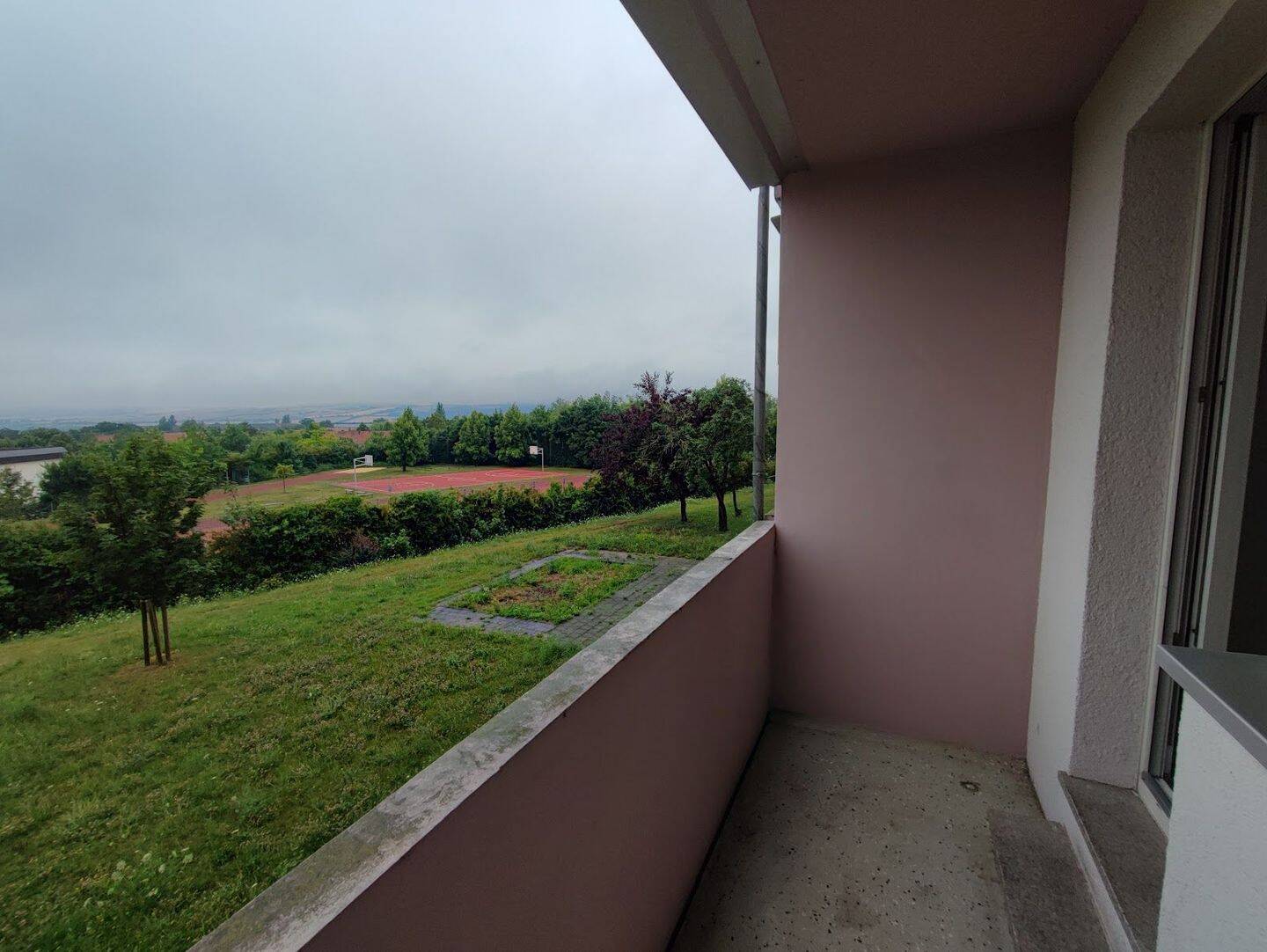 image-67047557