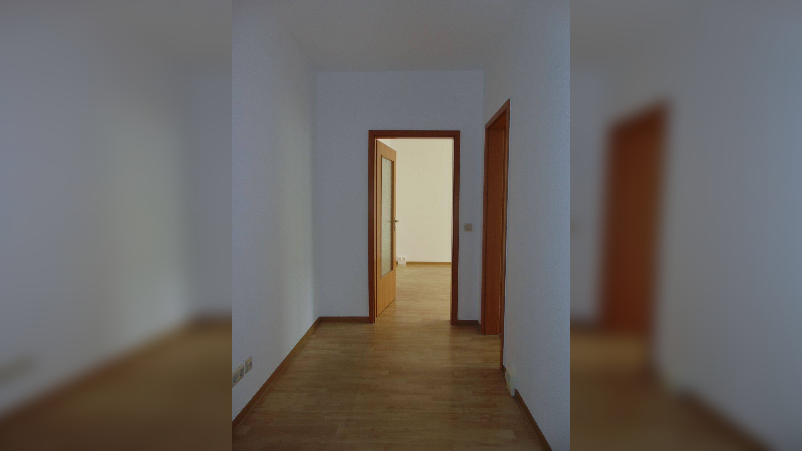 image-67085057