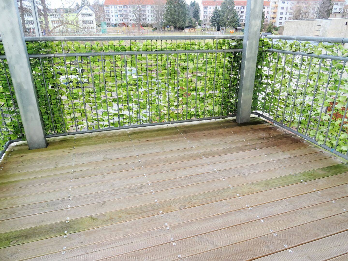 image-67105951
