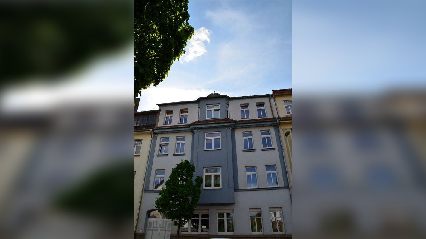 image-67163584