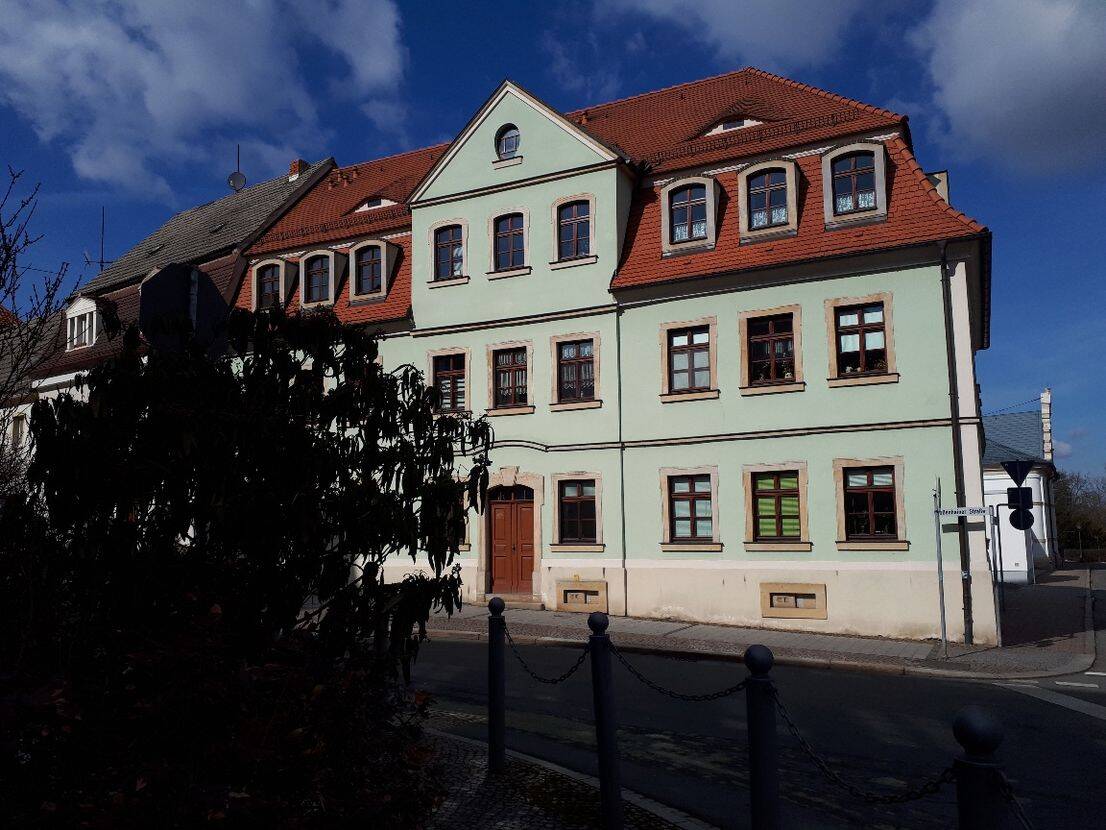image-67178662