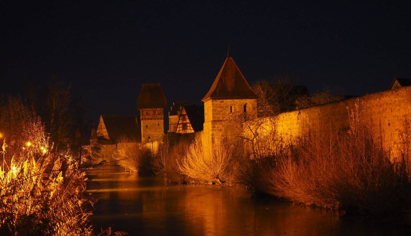 image-67190769