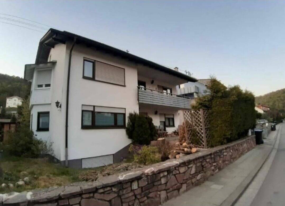 image-67285495