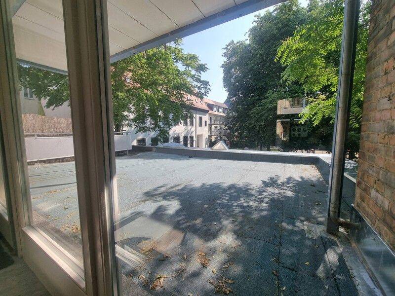 image-67299796