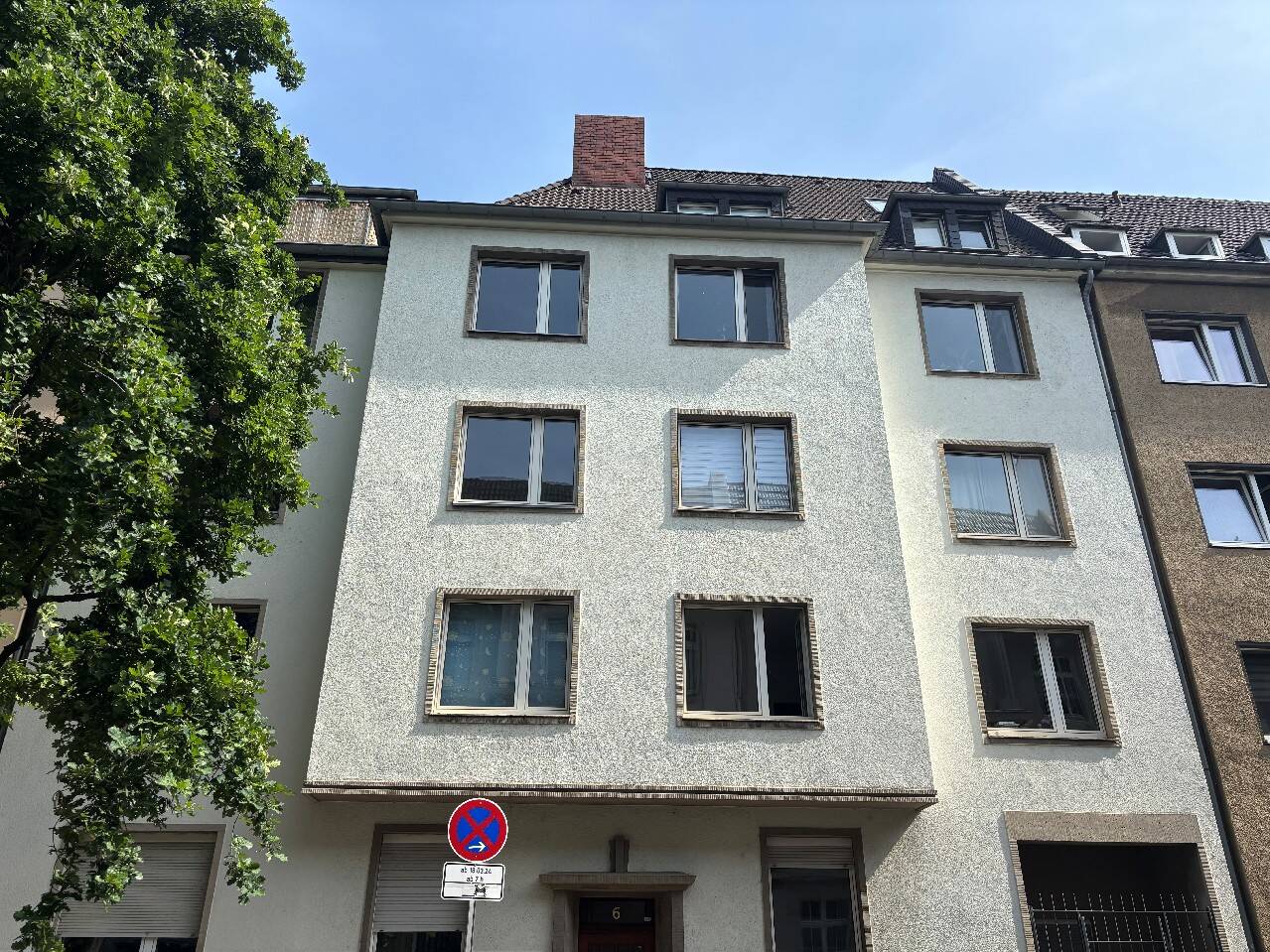 image-67311235
