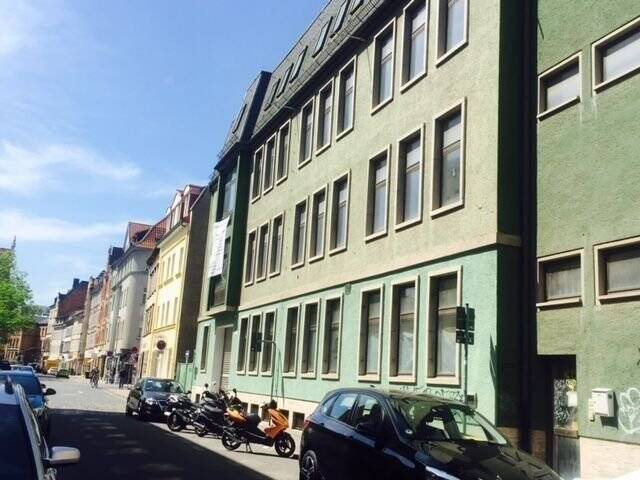 image-67371028