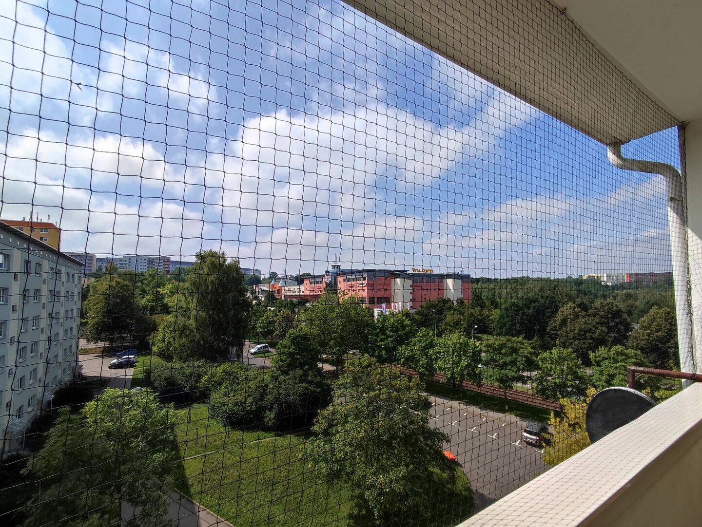 image-67405750