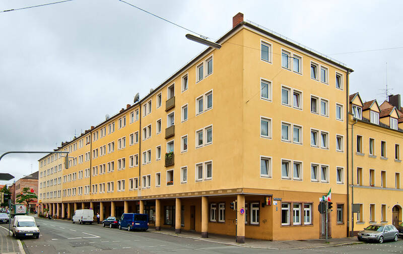 image-67439156