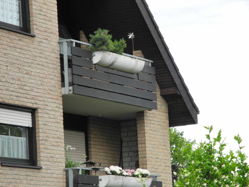 image-67470360
