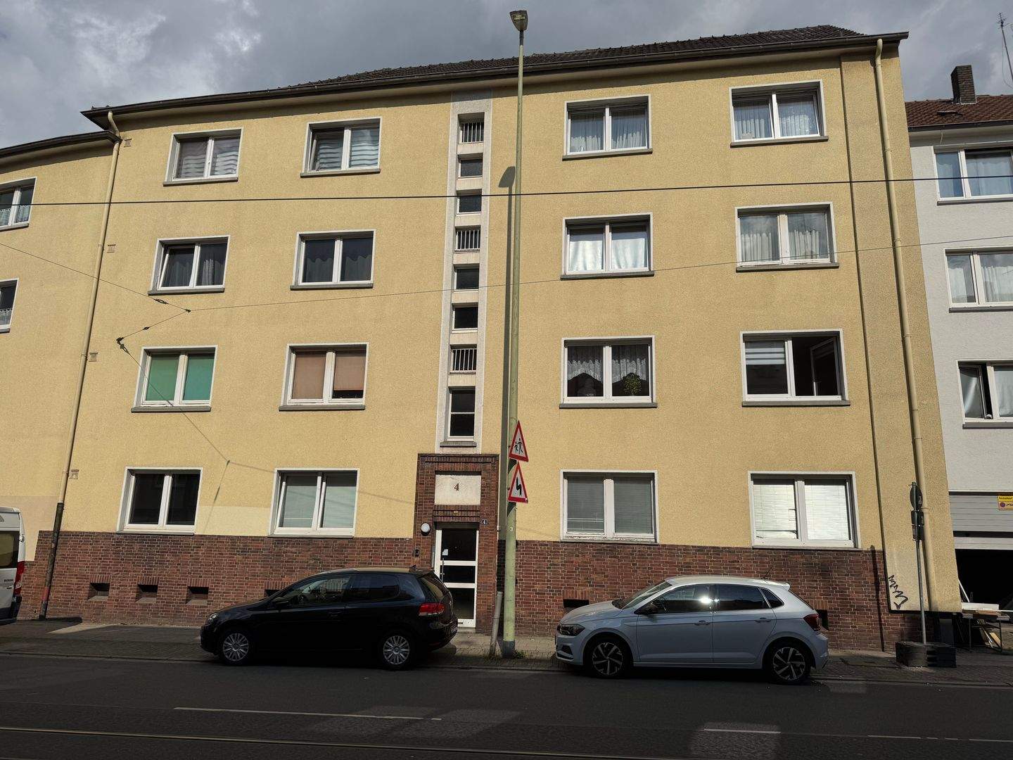 image-67475767