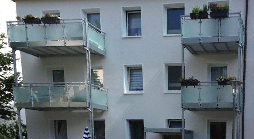 image-67509479