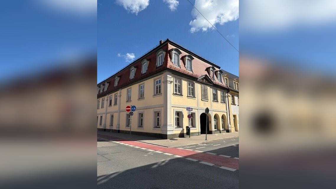 image-67510612
