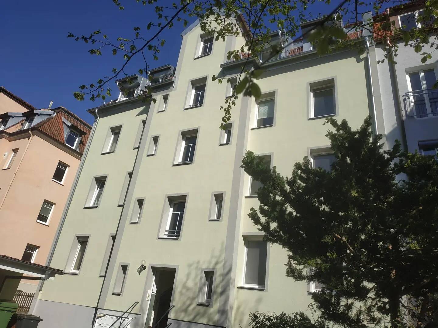 image-67525222