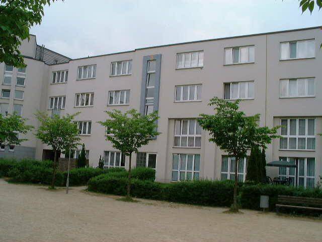 image-67562952