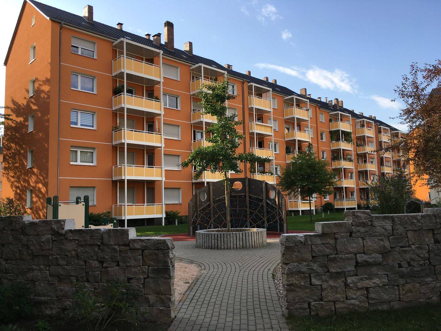 image-67606535
