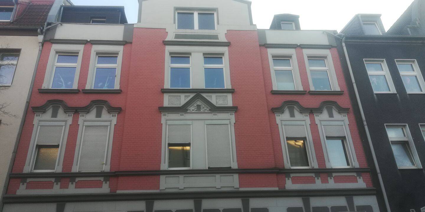 image-67606631