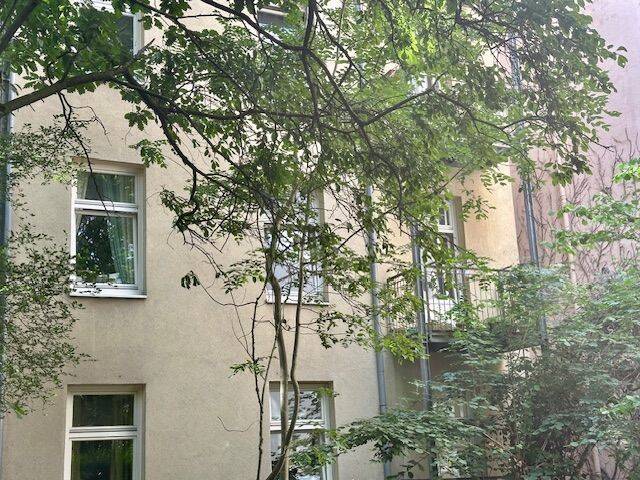 image-67611107