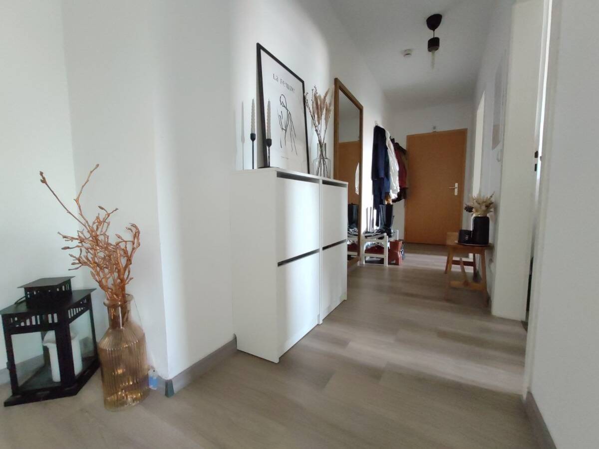 image-67622273