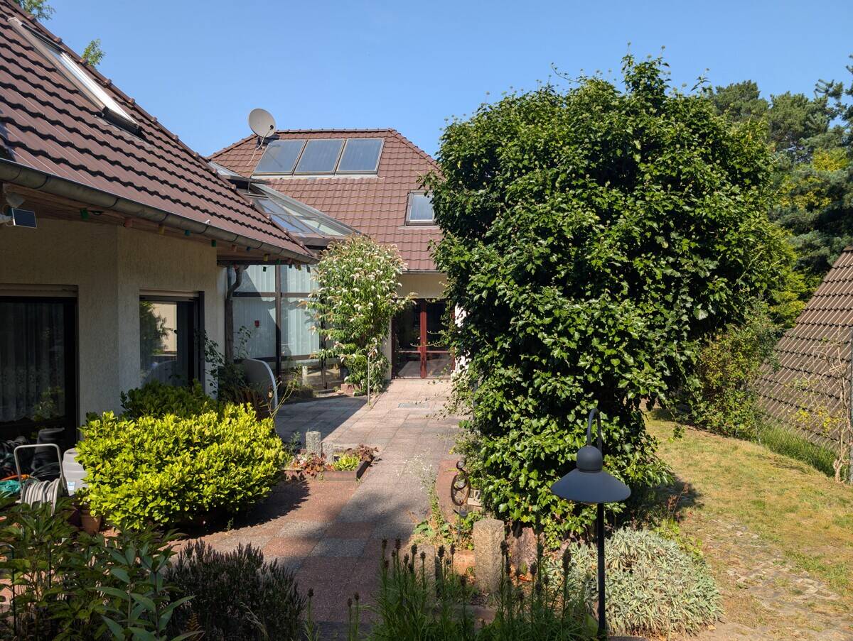 image-67642267