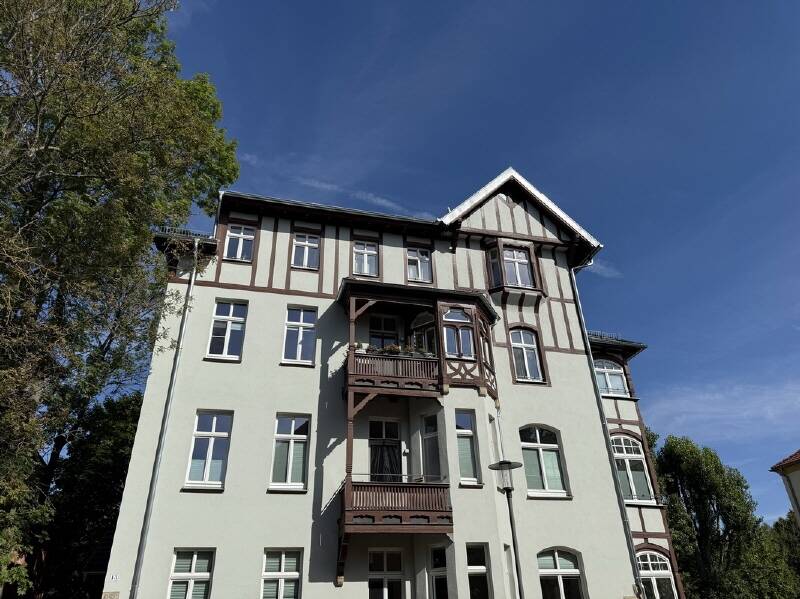 image-67675461
