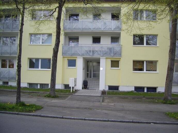 image-67704149