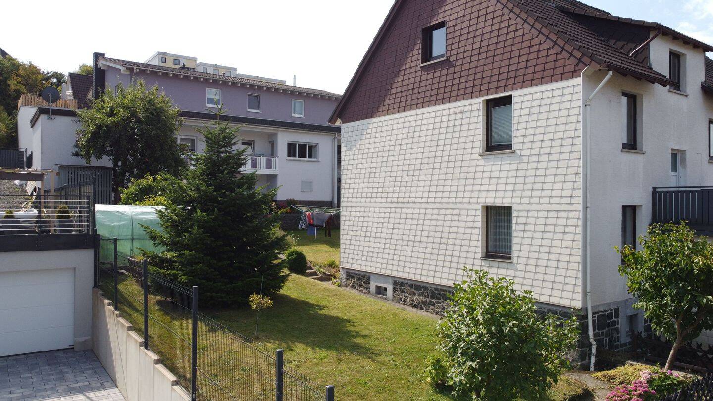 image-67714053