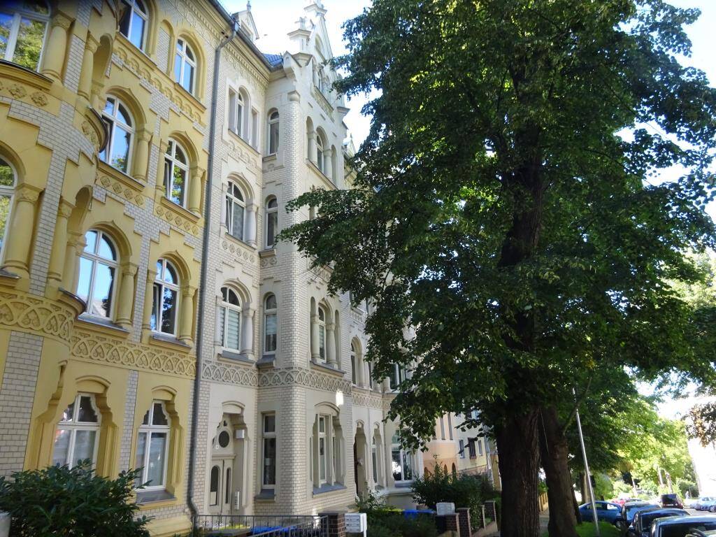 image-67727085