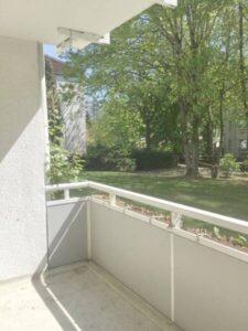 image-67745946