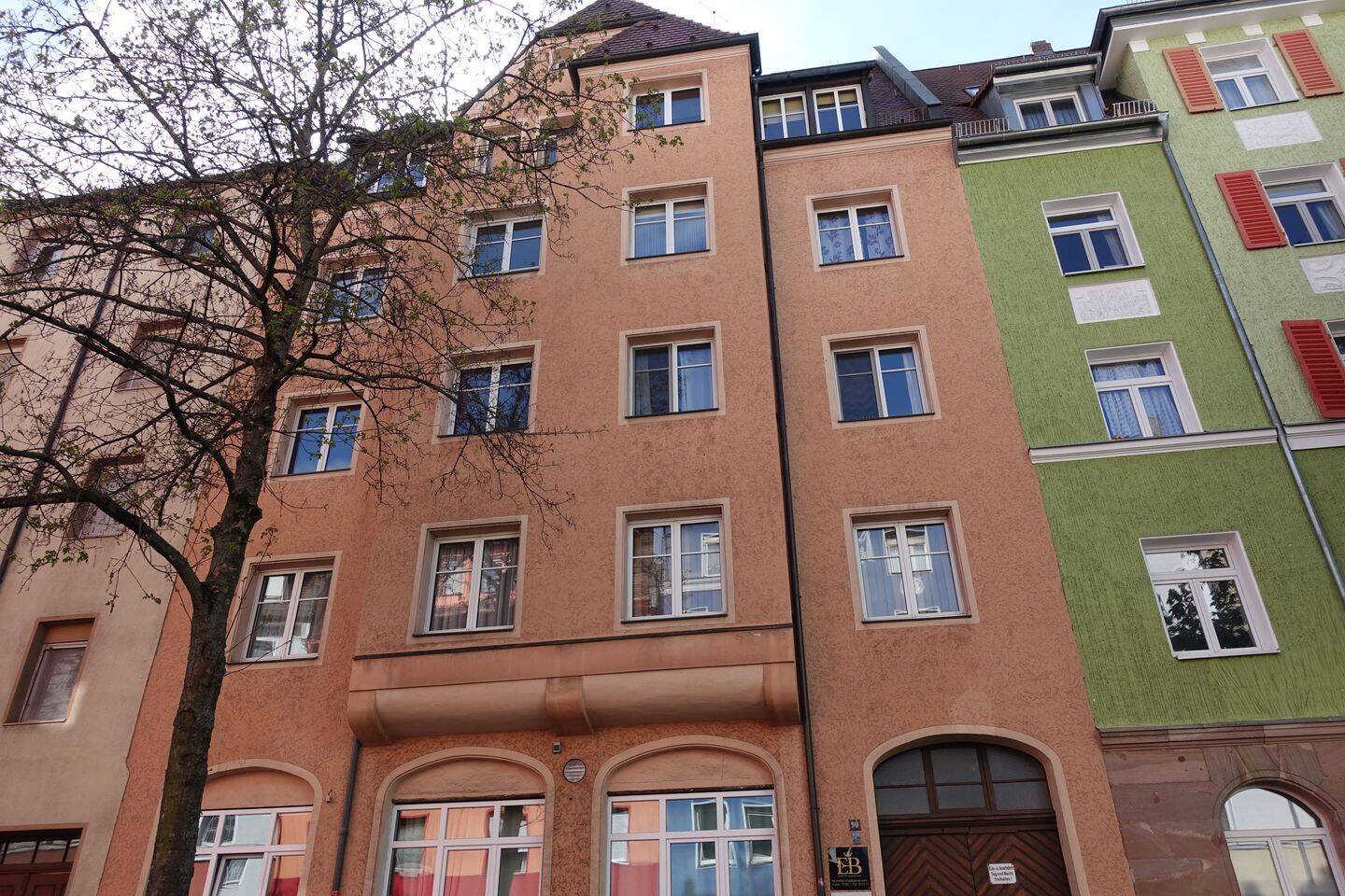 image-67774227