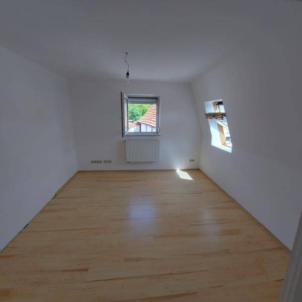 image-67803877