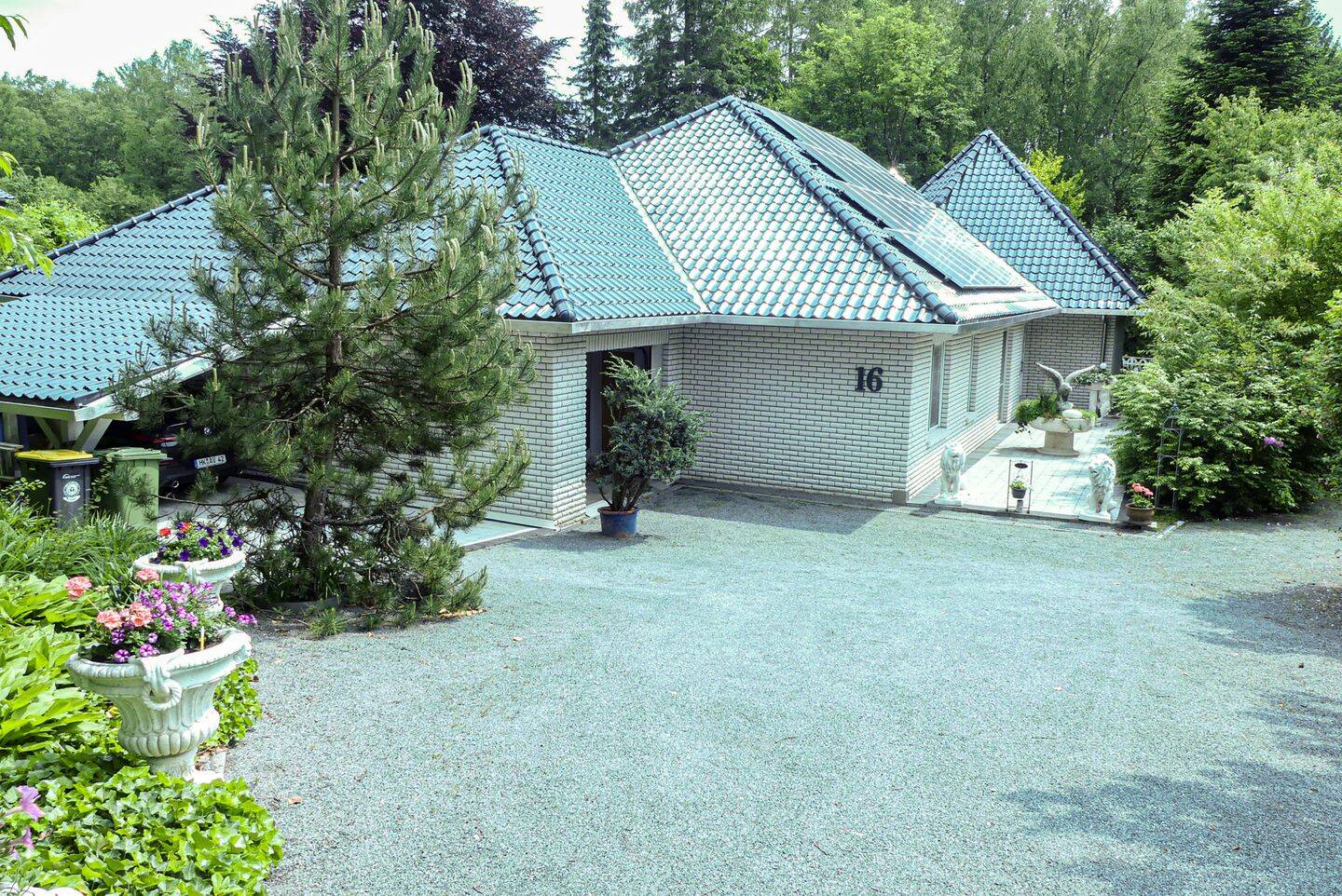 image-67820041
