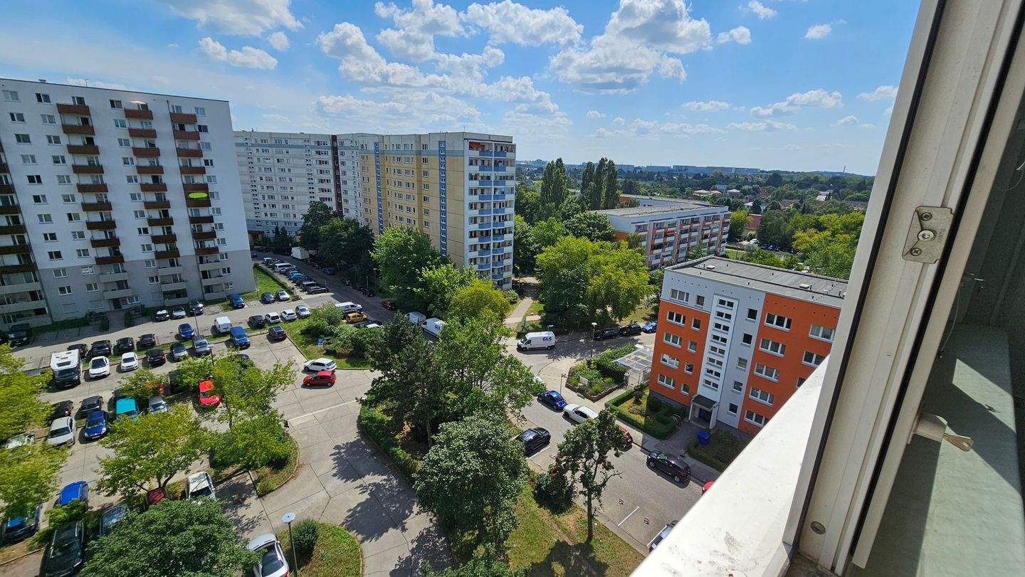 image-67875673