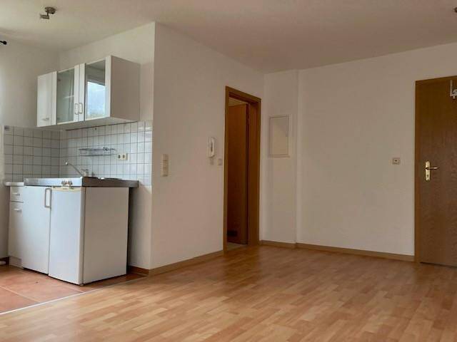 image-67890128