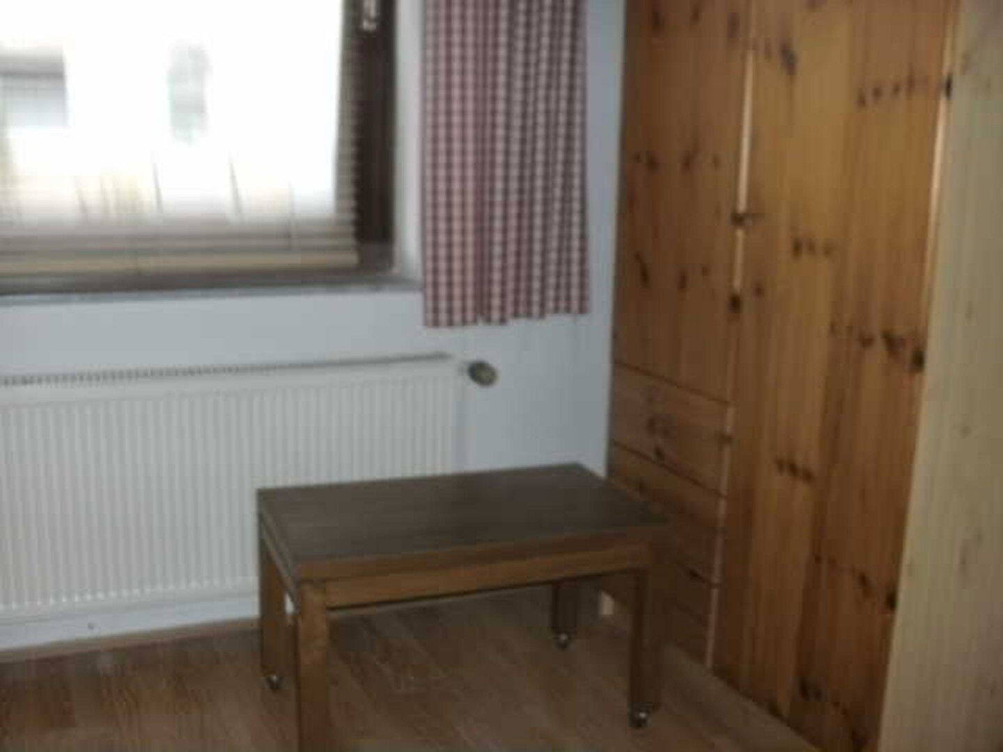 image-67900226