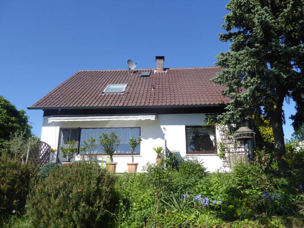 image-67932178