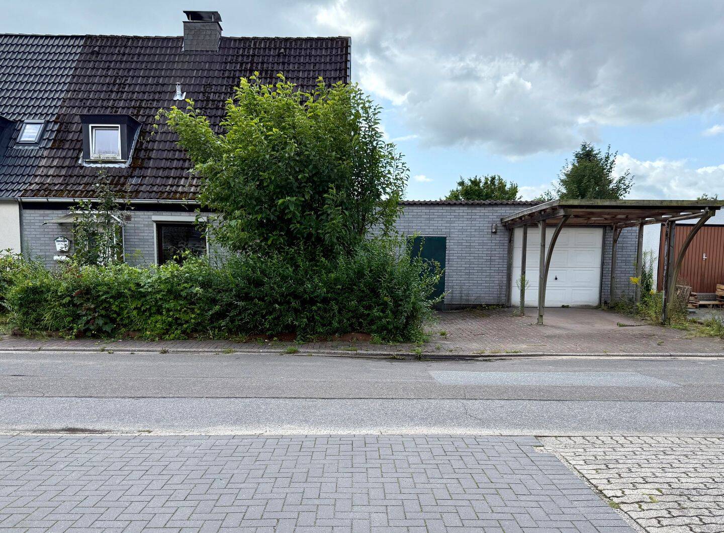 image-67957622