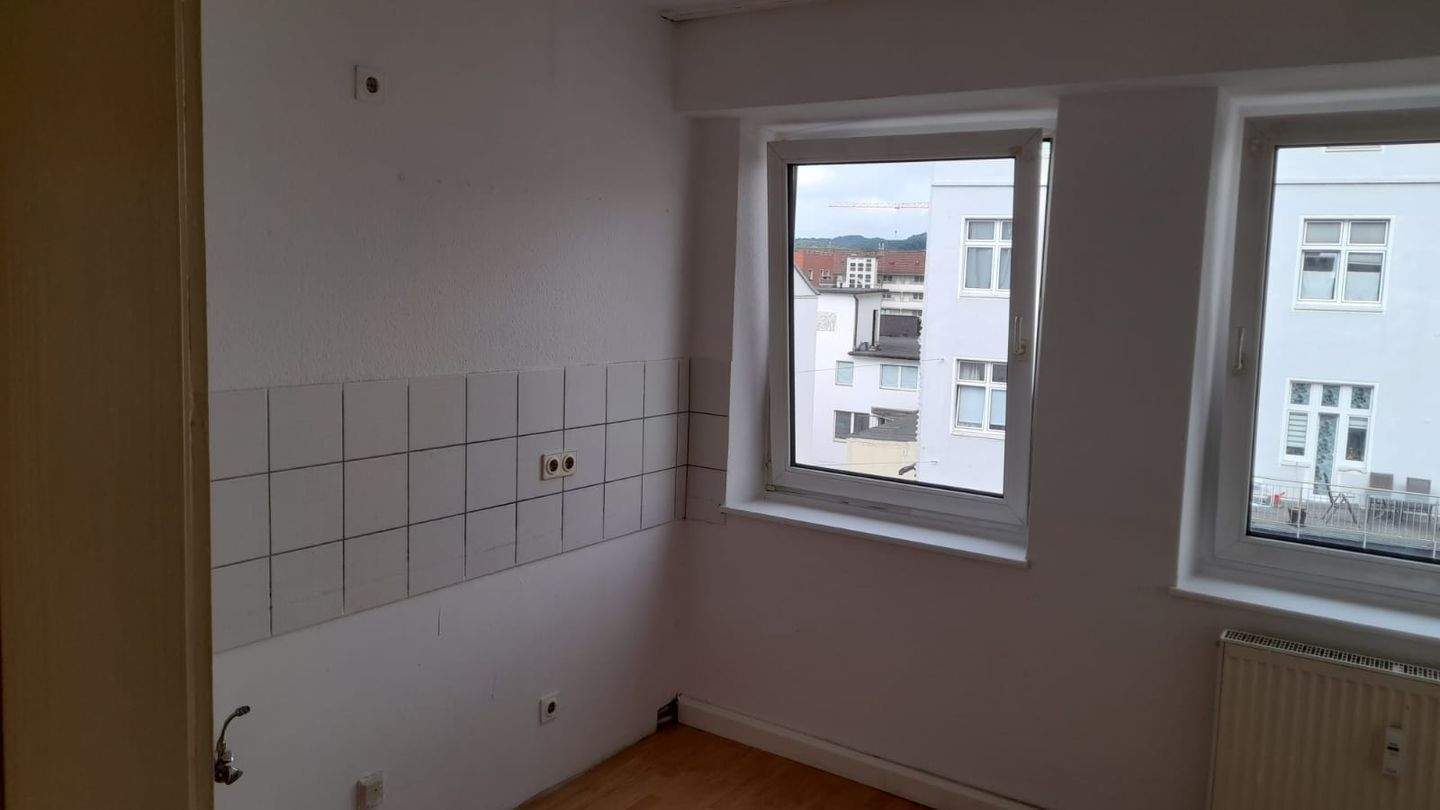 image-67969568