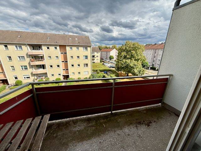 image-68010460