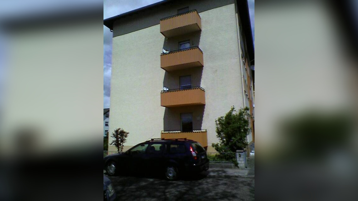 image-68079894