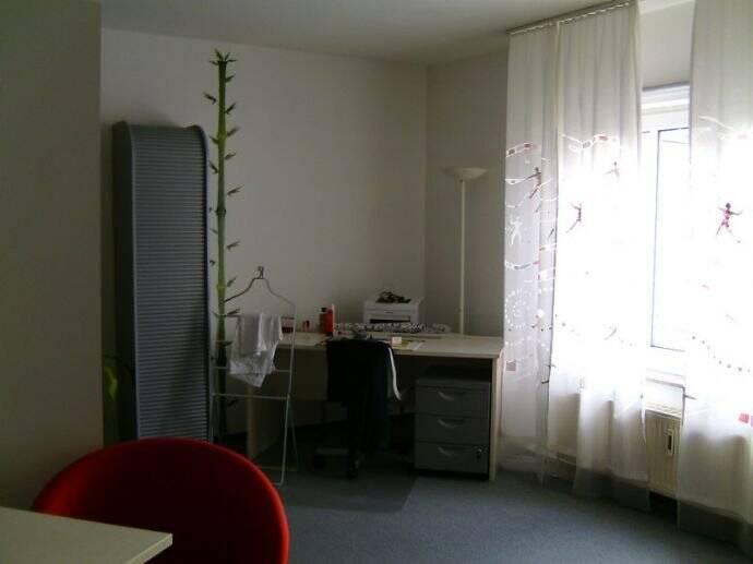 image-68128879