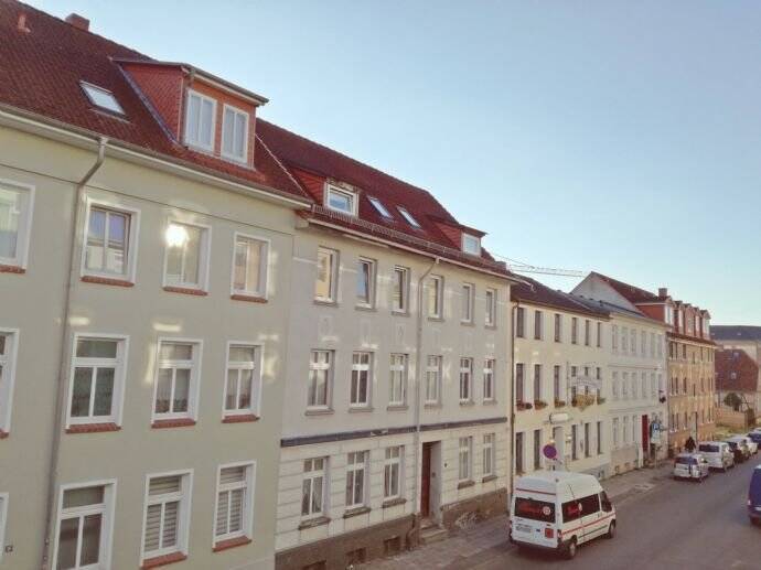 image-68178173