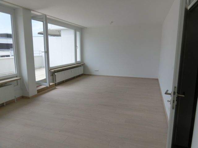 image-68187140