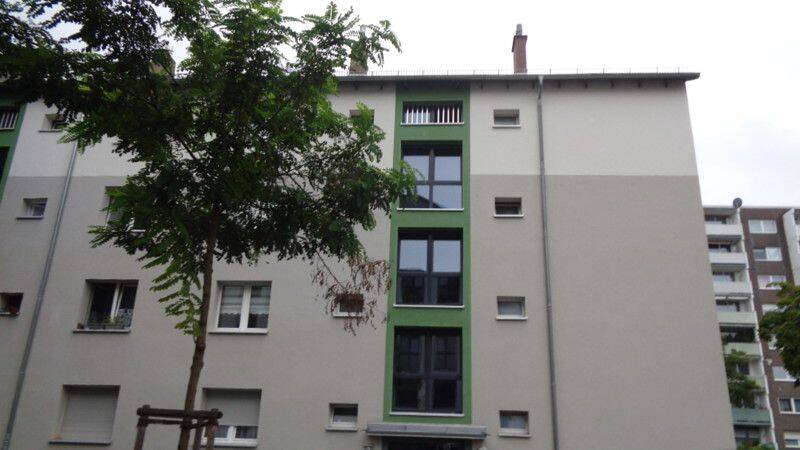 image-68283247