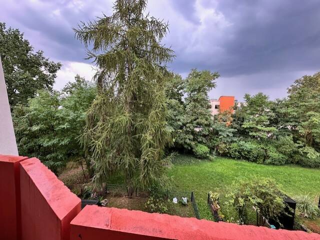 image-68288894