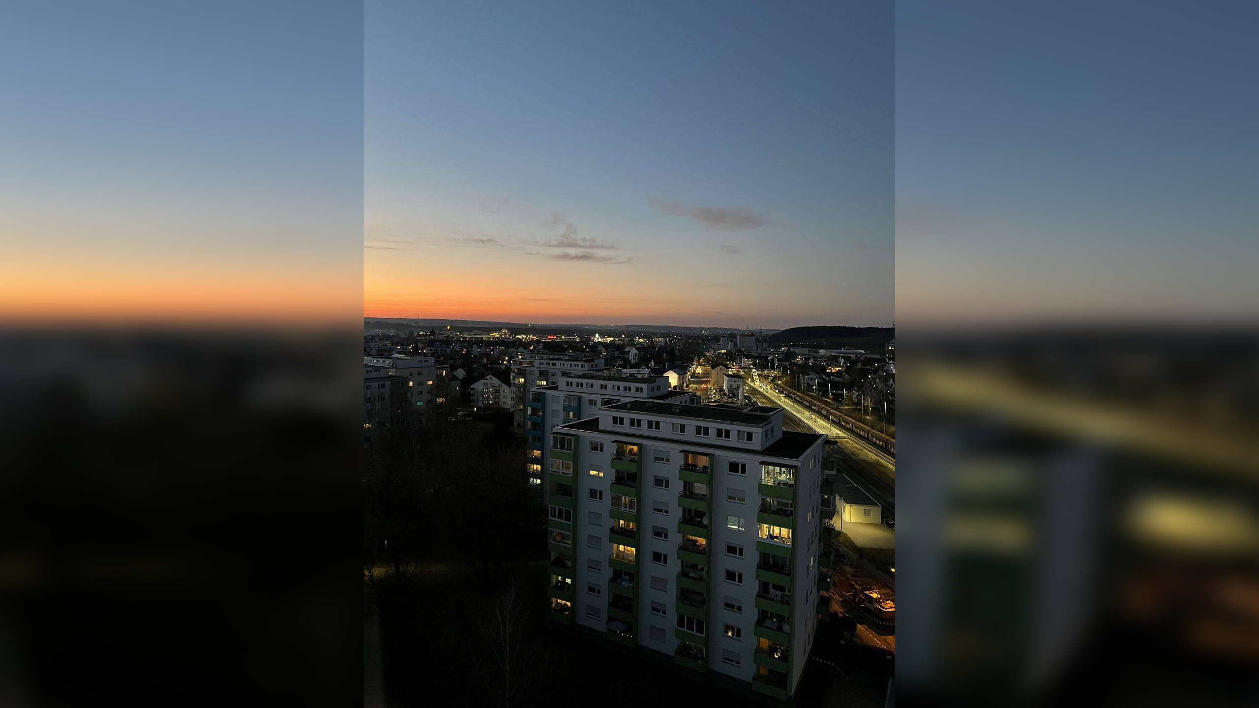 image-68300698