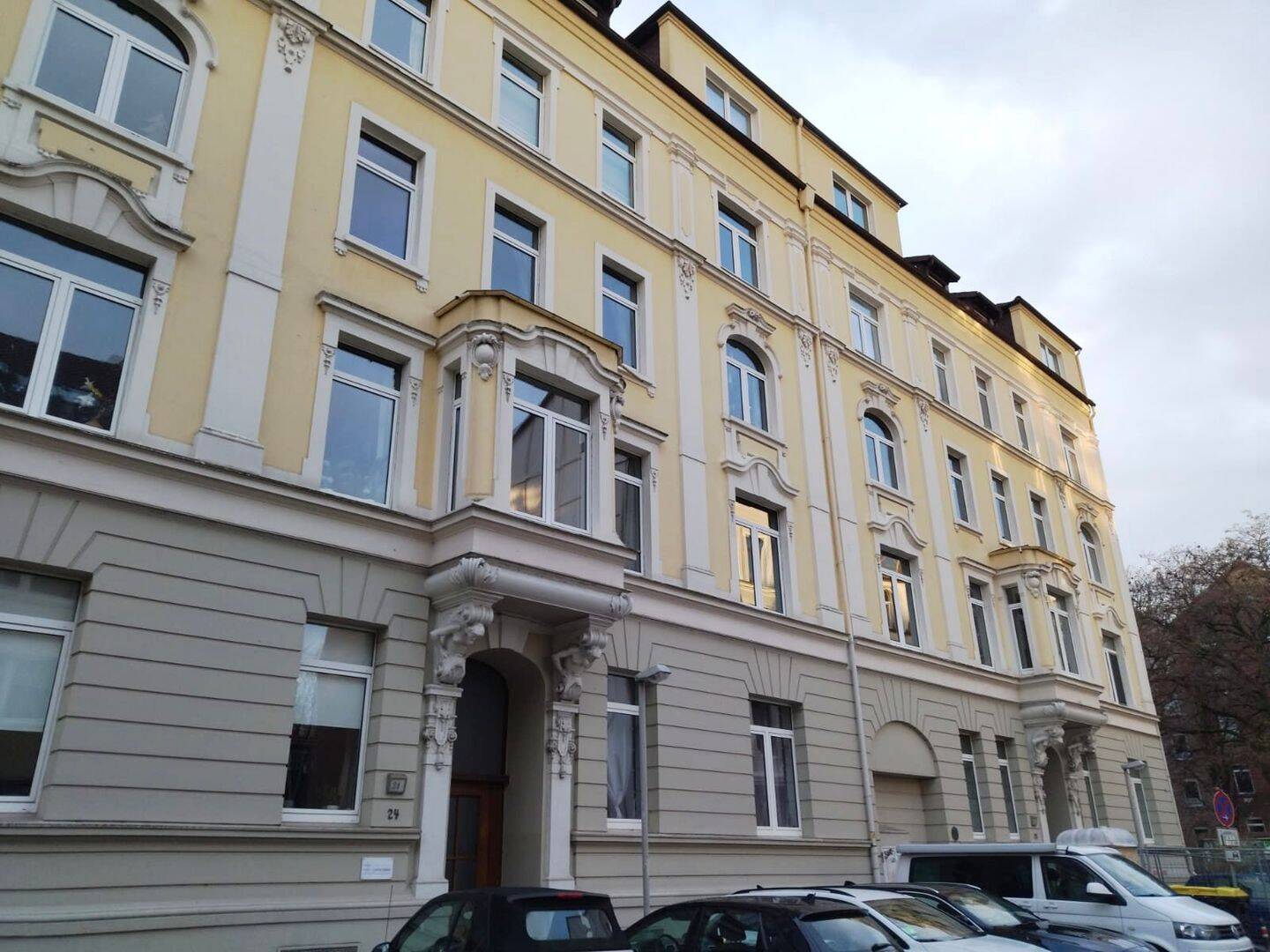 image-68307178