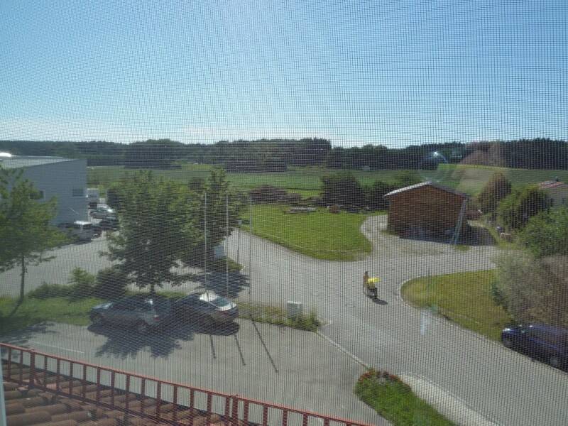 image-68311077