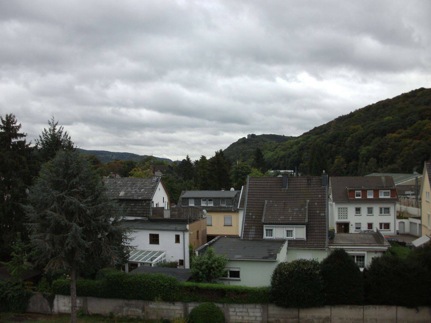 image-68316260